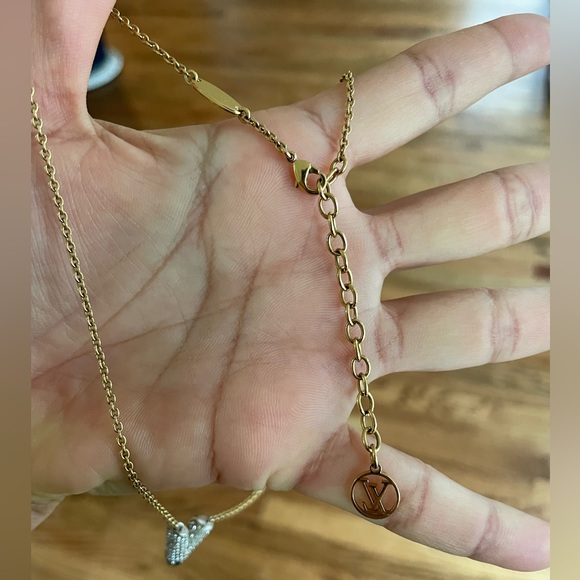 Auth Louis Vuitton Essential V Strass Necklace M68033 Crystal - Picture 12 of 17